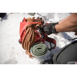 Lowe Alpine Uprise 30:40 Ski Backpack 18 Lowe Alpine Uprise 30:40 Ski Backpack -Lowe Alpine iview 5037382 001 pic9